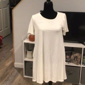 Zenana medium white dress w/pockets